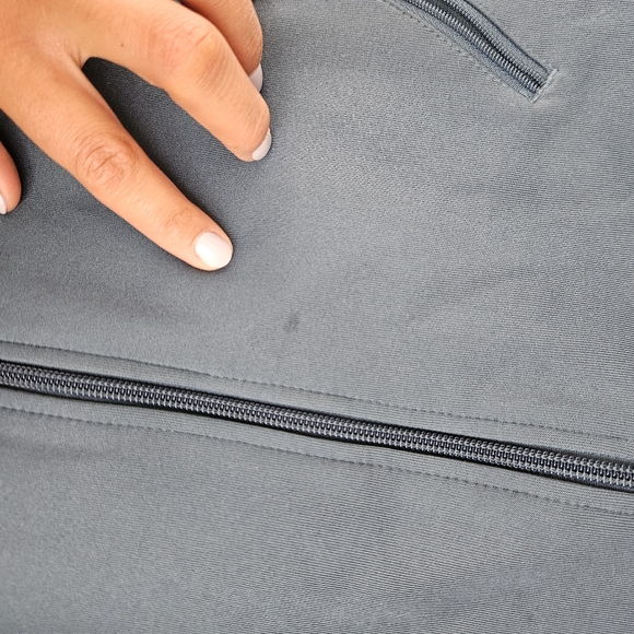 Adidas shirt - Picture 5 of 5